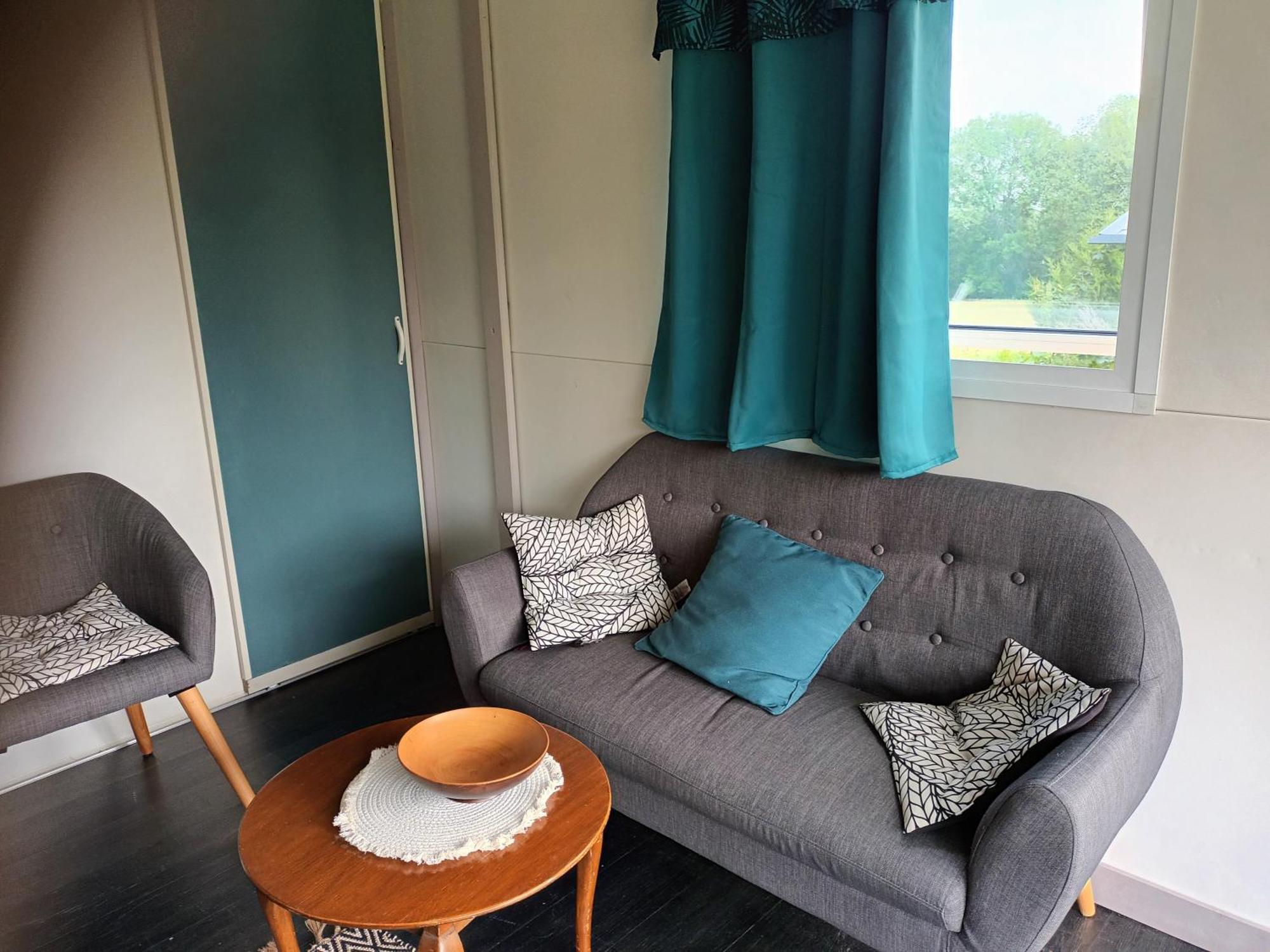 Au Bonheur Nomade Hotel Livry  Room photo